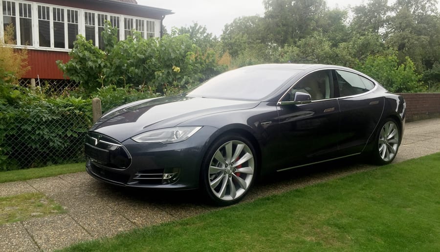 Begagnad Tesla Model SP85D köpt i Tyskland