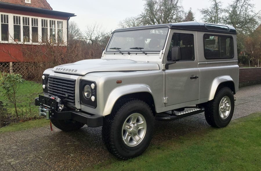 Land Rover Defender Defender20151210