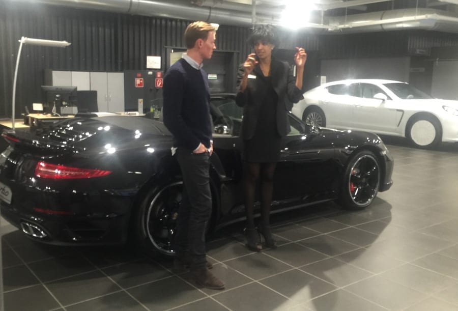 Import av bil från Tyskland grå Porsche Import av bil från Tyskland grå Porsche